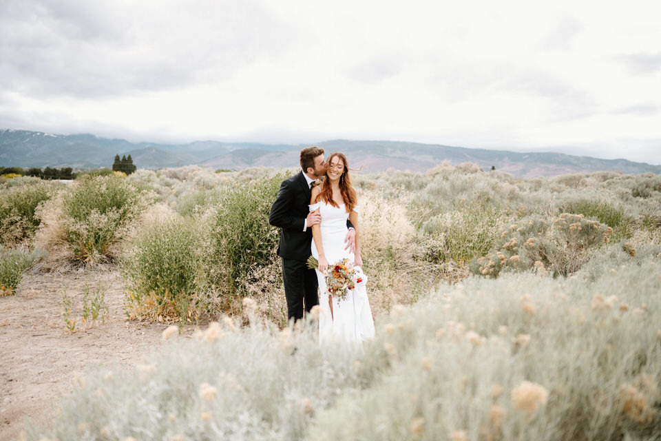 Couples wedding portraits in Reno NV during golden hour
