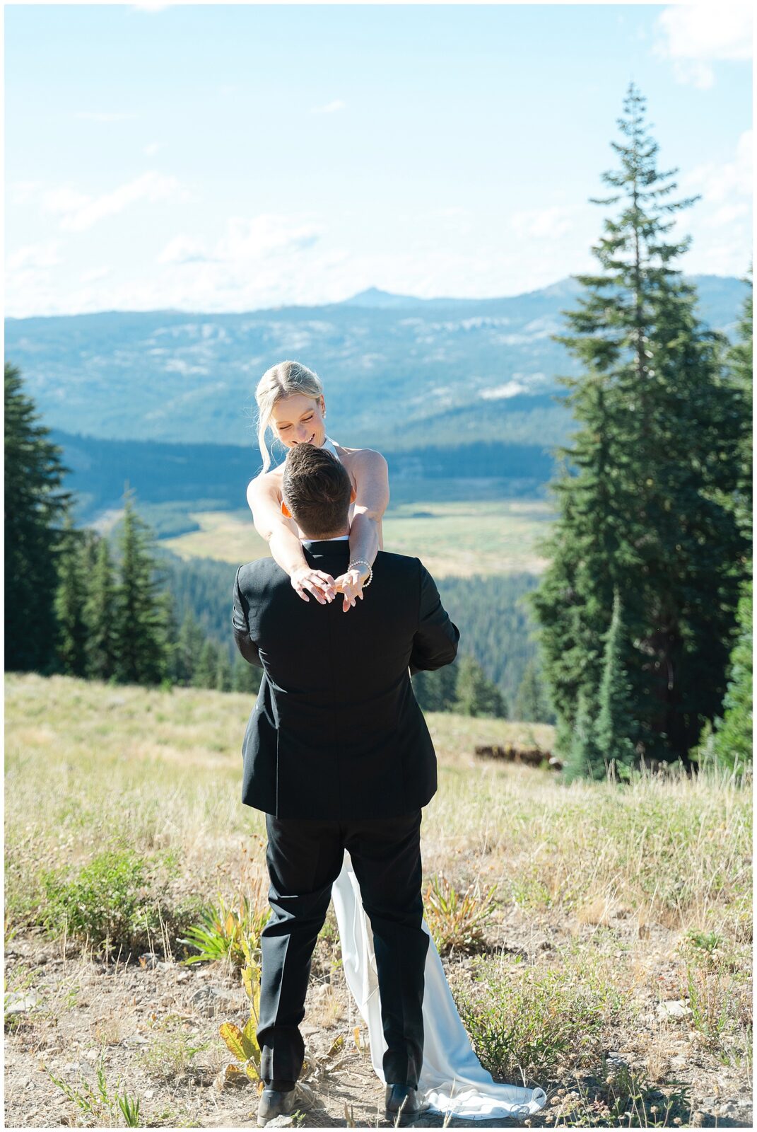 sugarbowl resort wedding views overlooking donner